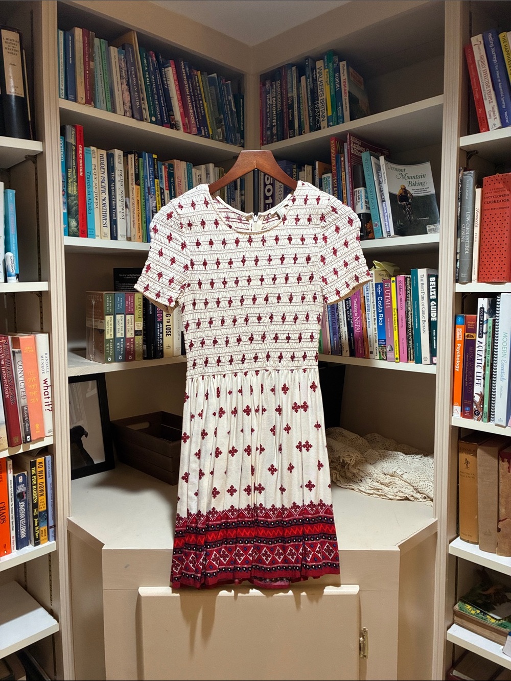 Forever 21 Cream Red Smocked Boho Midi Dress Size Small